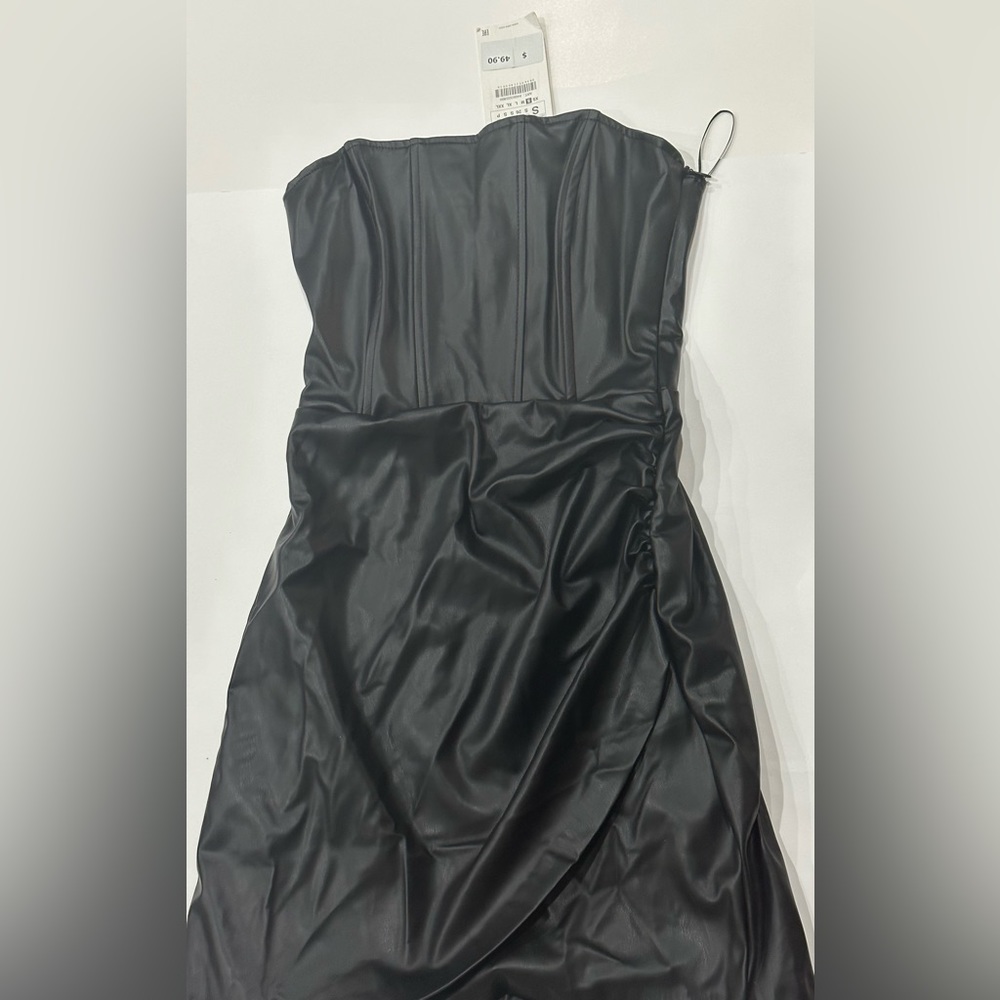Zara faux leather strapless corset touched mini dress - Picture 2 of 7